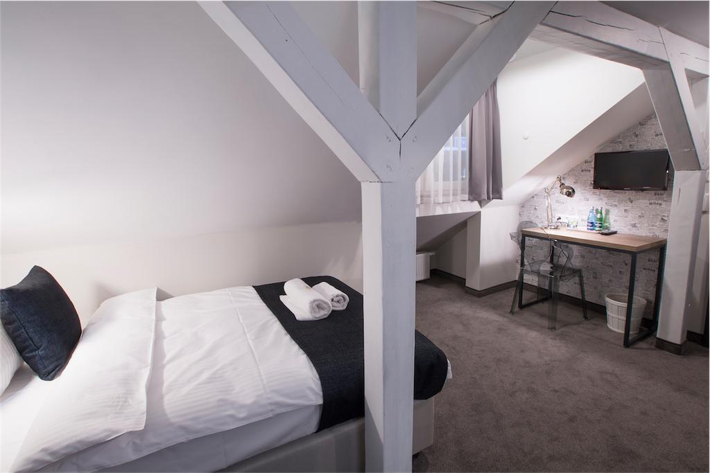 Bed and Breakfast Marcopolo House Varsovia Habitación foto